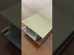 Perlengkapan Pemasangan Atap Surya Clamp Tengah Ekstrusi Aluminium Khusus Dengan Pemotongan / Pengeboran