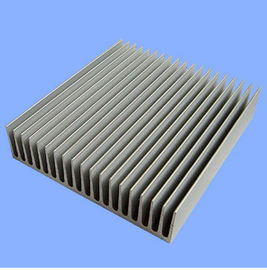 Mill Finished Aluminium Heatsink Extrusion Profiles Led Lamp / Light Dengan CNC Machining