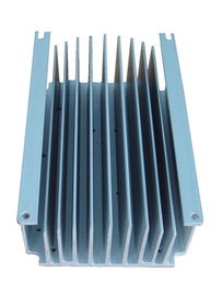6061 T6 / T66 Aluminium Heatsink Extrusion Profiles Untuk Mobil Dengan Mesin CNC