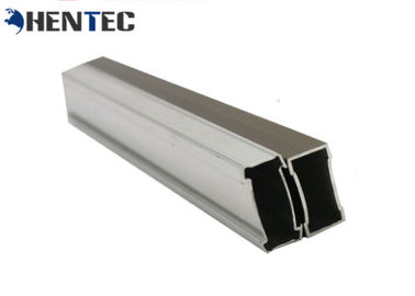 6063/6061 Profil Ekstrusi Aluminium Dengan Mesin Pemotong / Pengeboran / CNC