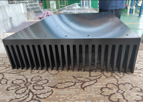 6063 Profil Ekstrusi Heatsink Aluminium Standar Anodisa