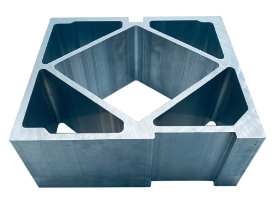 Balok Aluminium Struktural / Profil Aluminium Industri Baja Perawatan Suface yang dipoles
